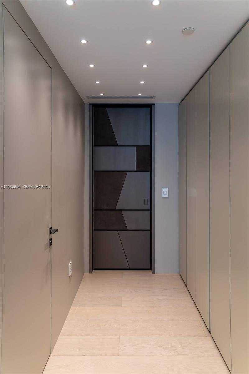 Small Image of 10101 COLLINS AVE #4A, Bal Harbour Number 35