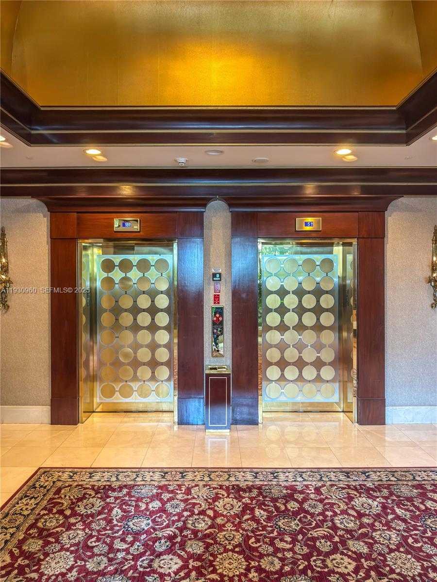 Small Image of 10101 COLLINS AVE #4A, Bal Harbour Number 9