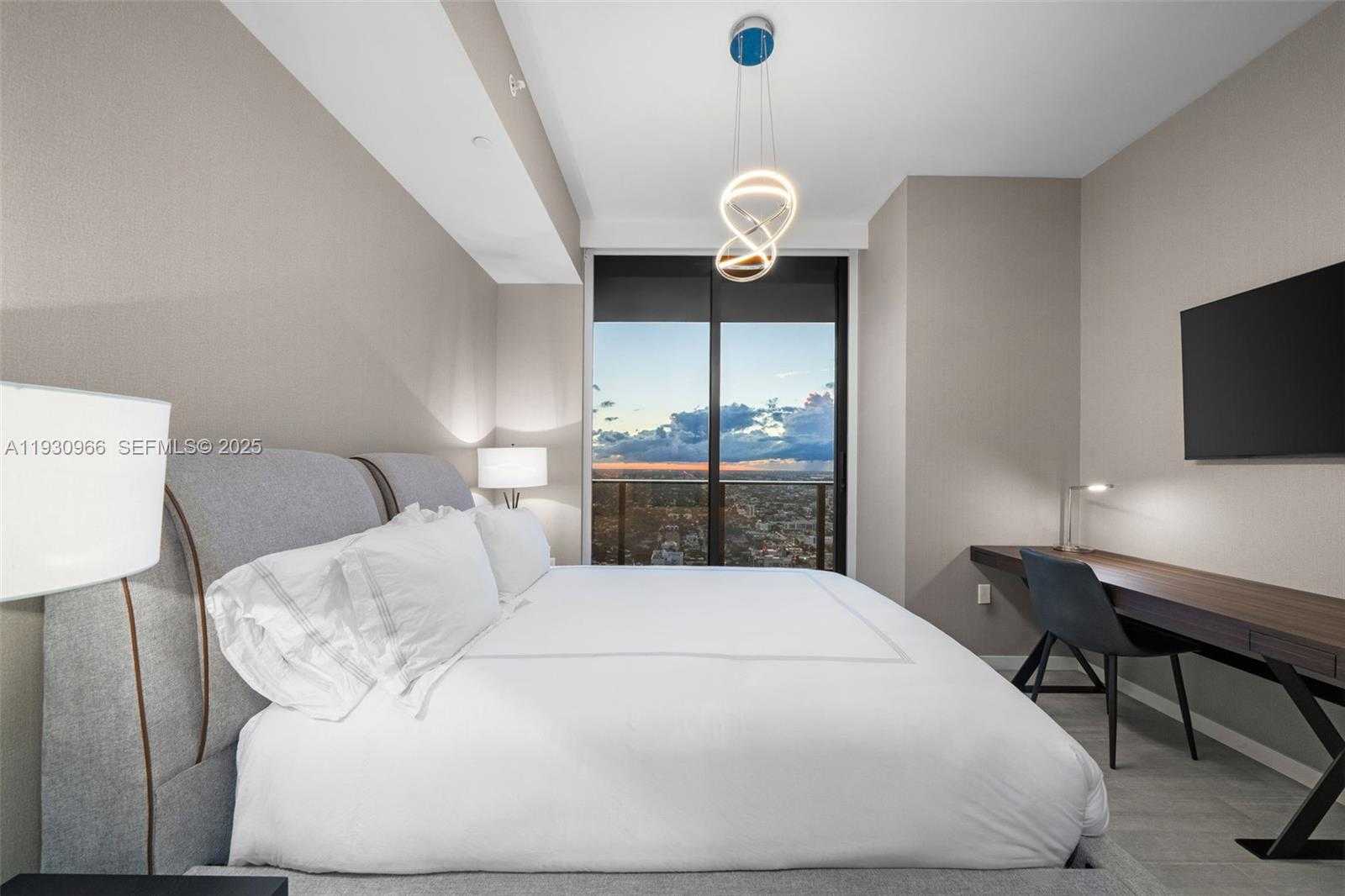 Small Image of 1000 BRICKELL PLZ #PH5904, Miami Number 15