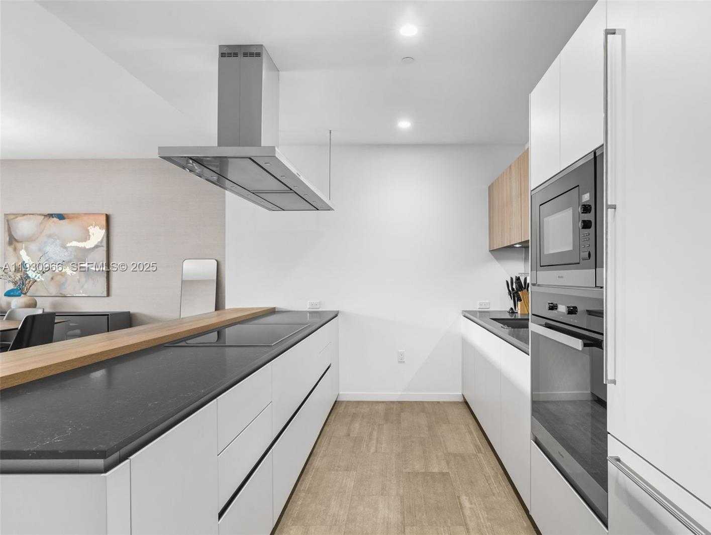 Small Image of 1000 BRICKELL PLZ #PH5904, Miami Number 28