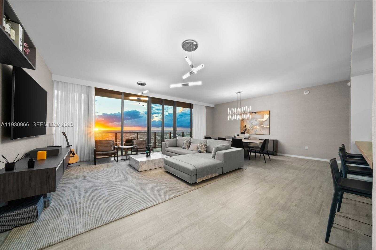 Small Image of 1000 BRICKELL PLZ #PH5904, Miami Number 42