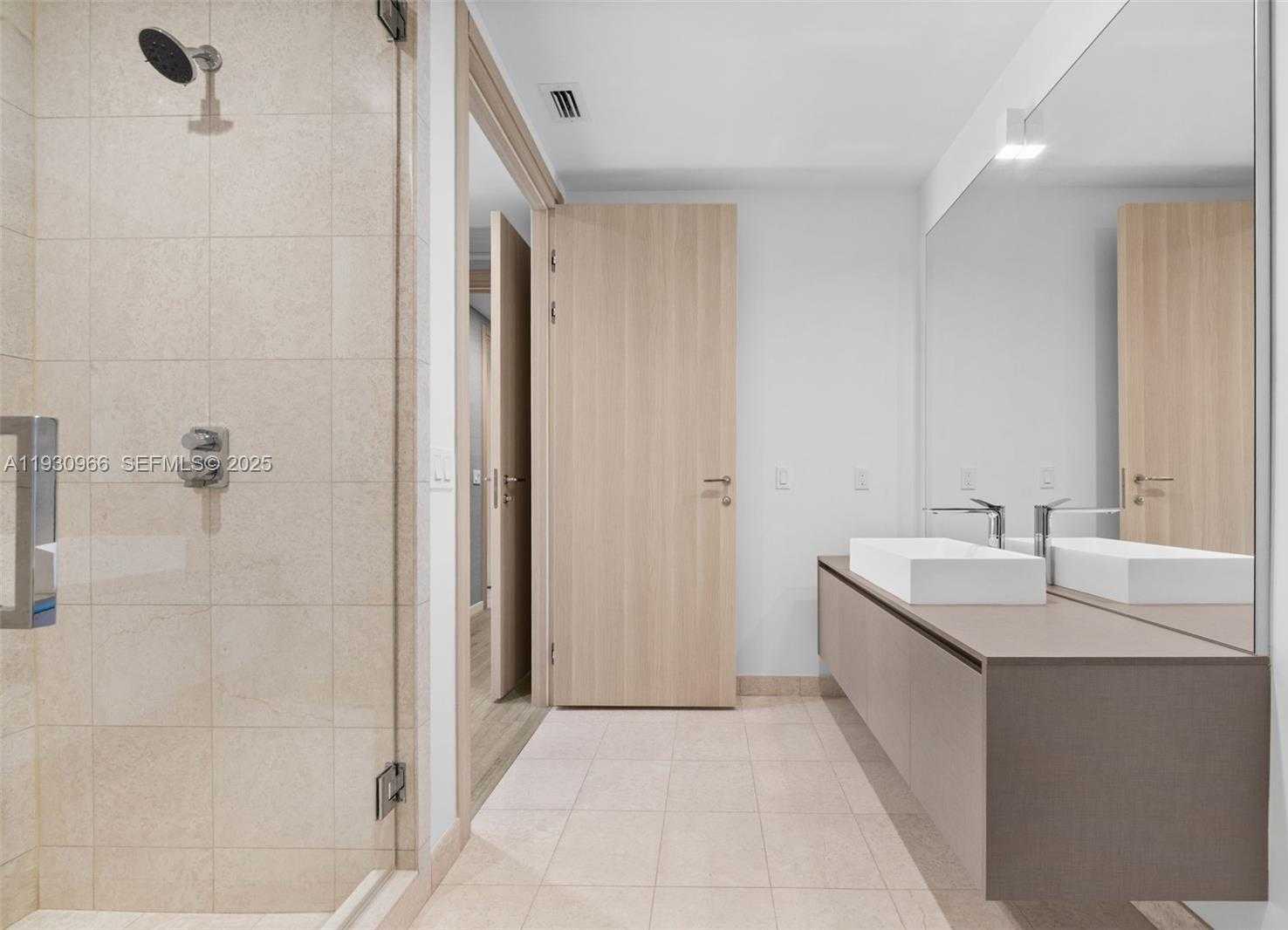 Small Image of 1000 BRICKELL PLZ #PH5904, Miami Number 50