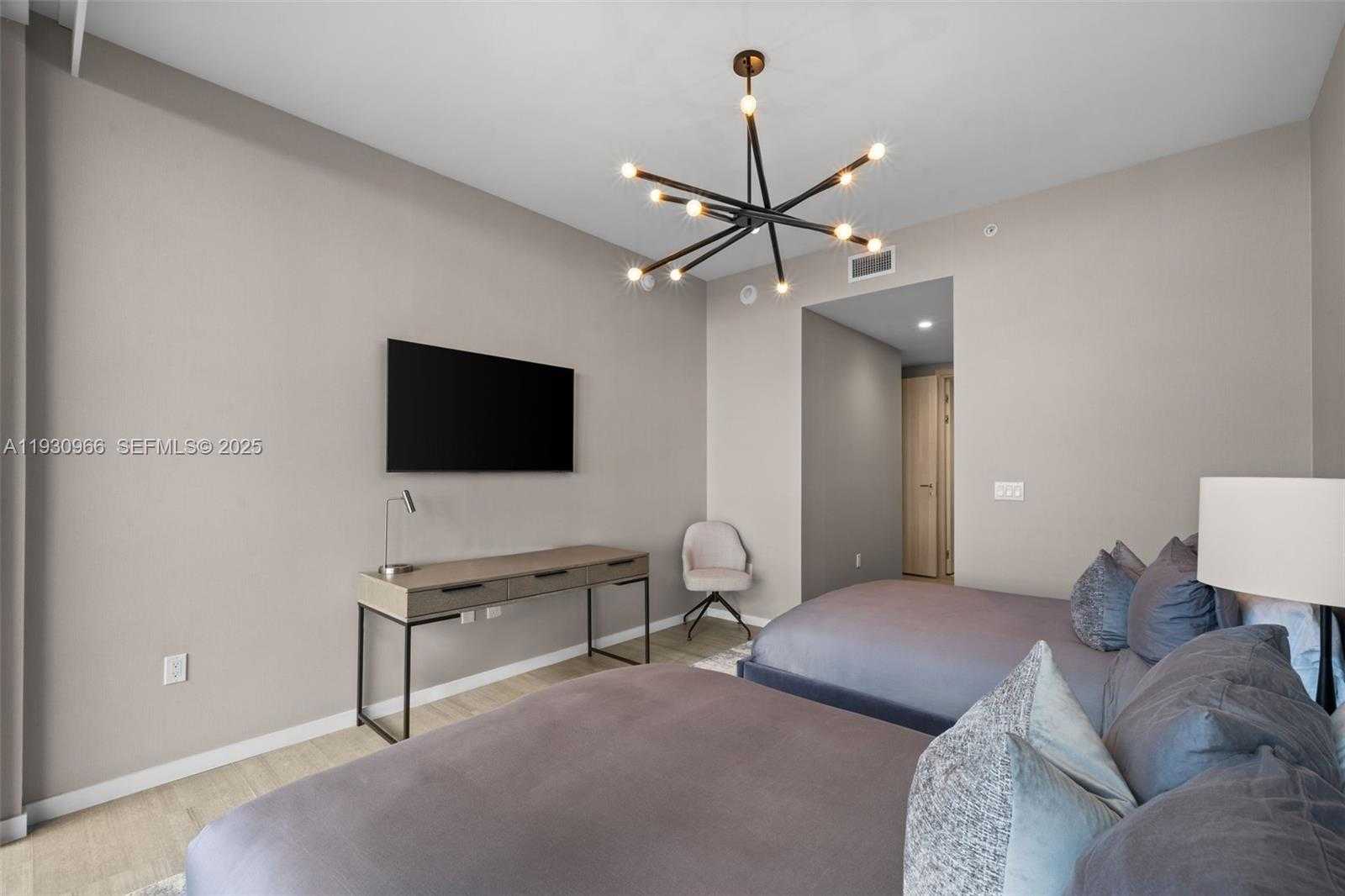 Small Image of 1000 BRICKELL PLZ #PH5904, Miami Number 56