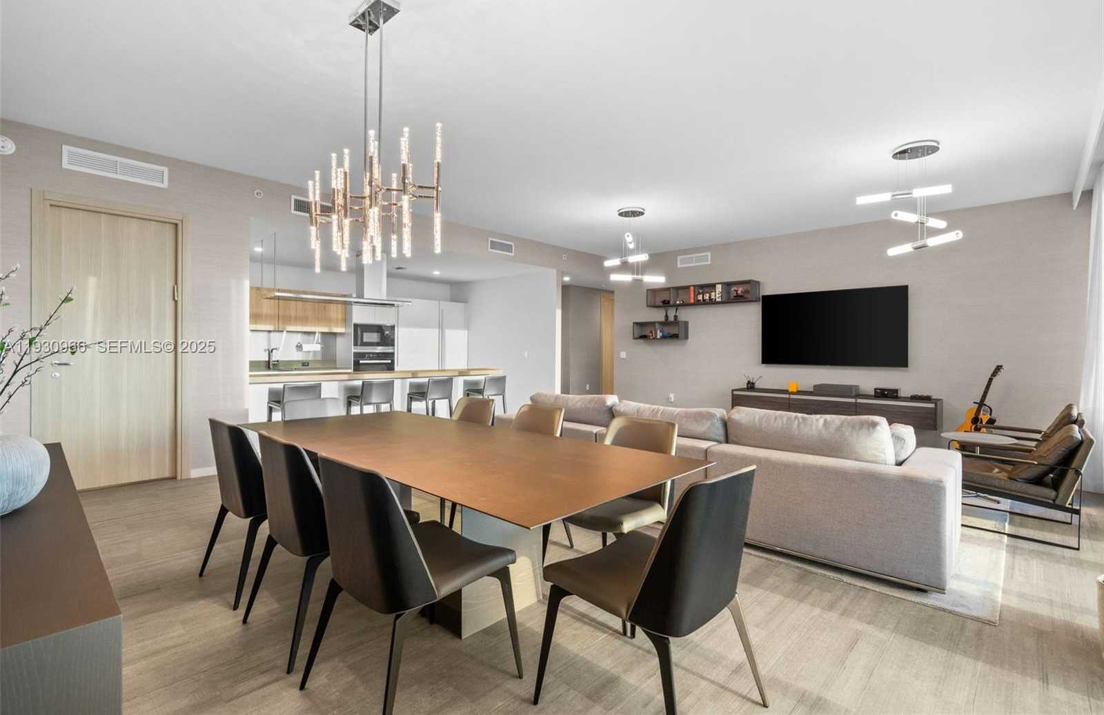 Small Image of 1000 BRICKELL PLZ #PH5904, Miami Number 59