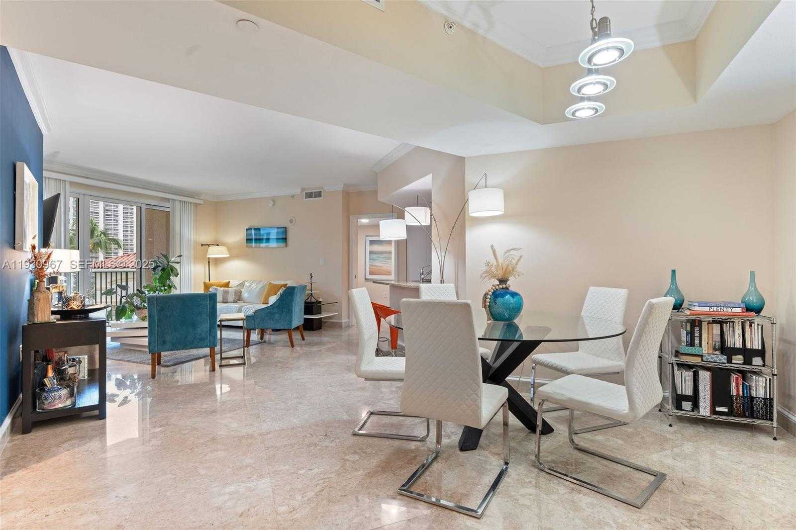 Small Image of 19900 EAST COUNTRY CLUB DR #616, Aventura Number 2