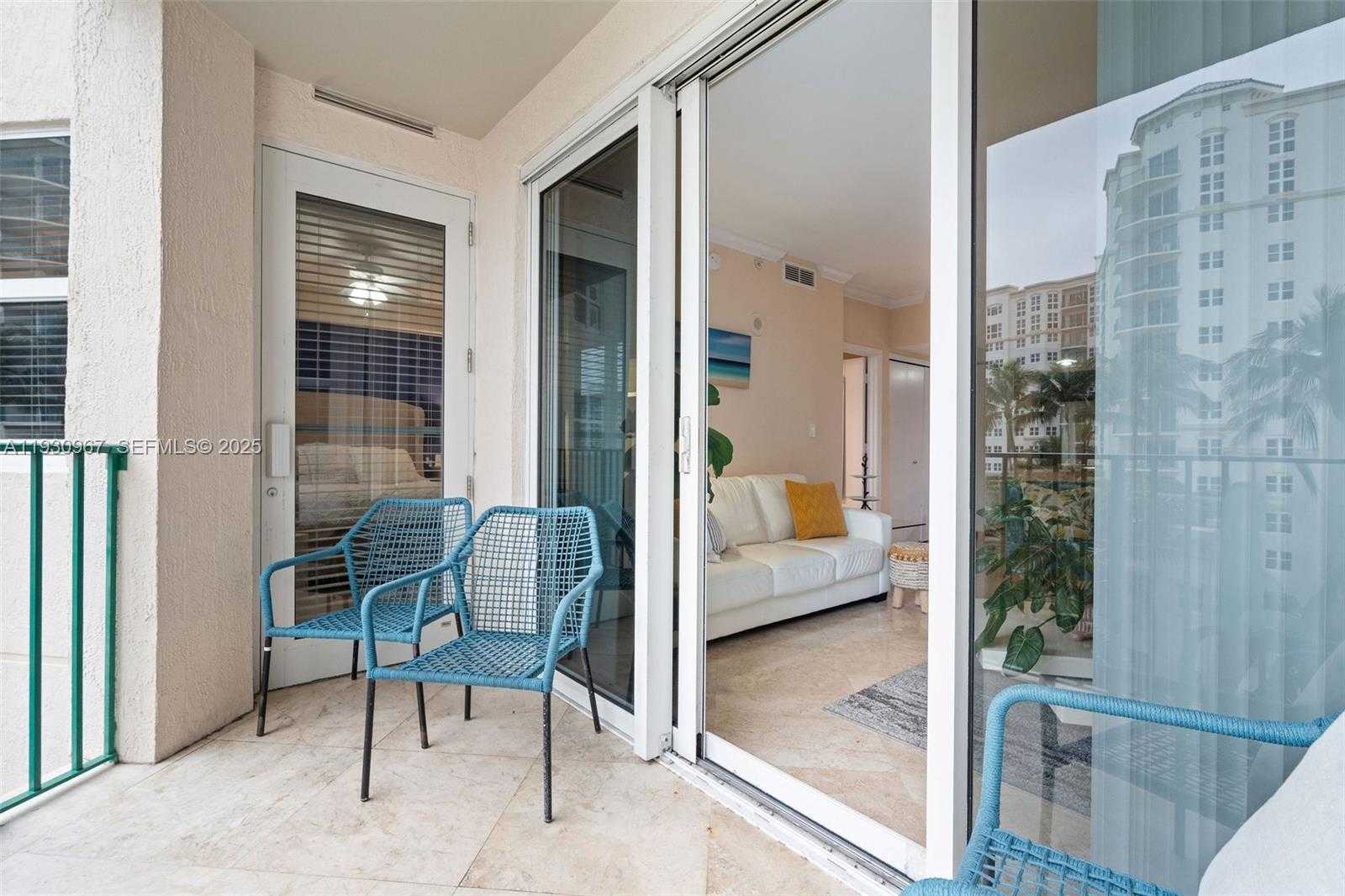 Small Image of 19900 EAST COUNTRY CLUB DR #616, Aventura Number 24