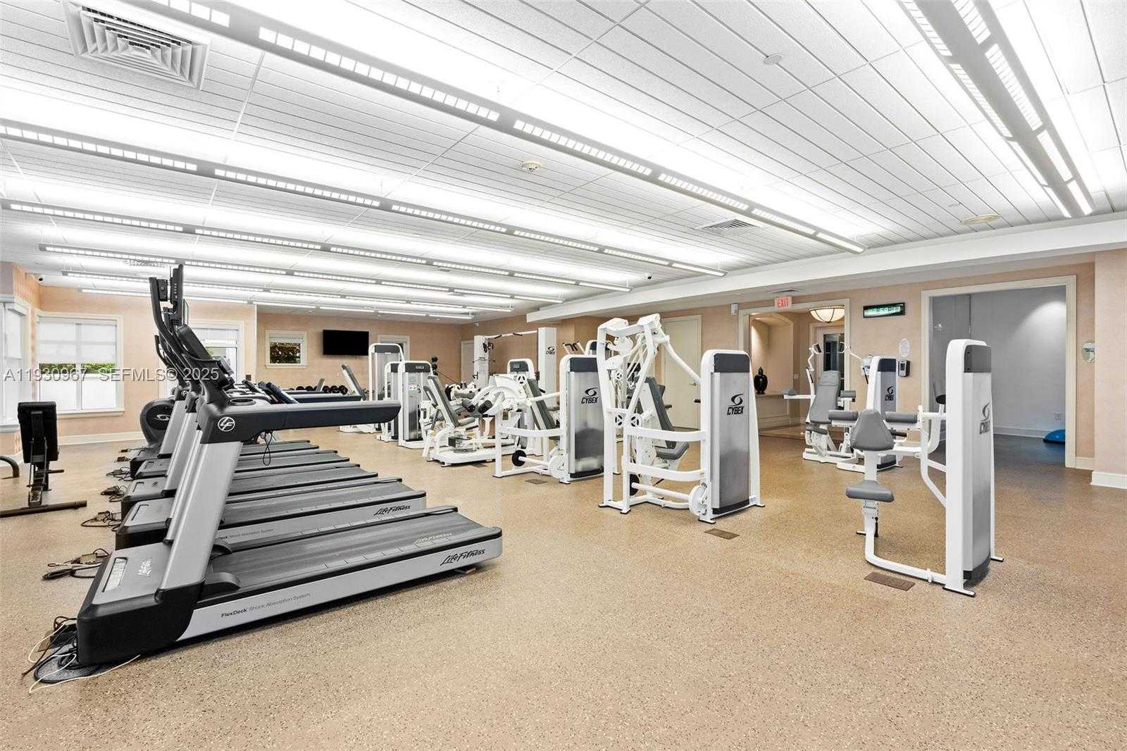 Small Image of 19900 EAST COUNTRY CLUB DR #616, Aventura Number 30