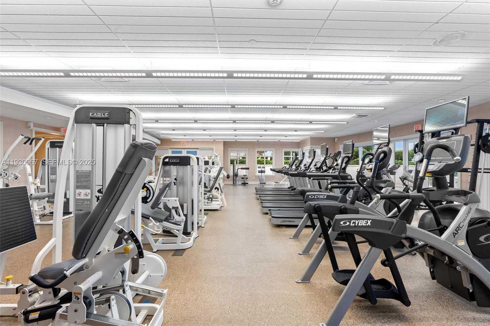 Small Image of 19900 EAST COUNTRY CLUB DR #616, Aventura Number 32