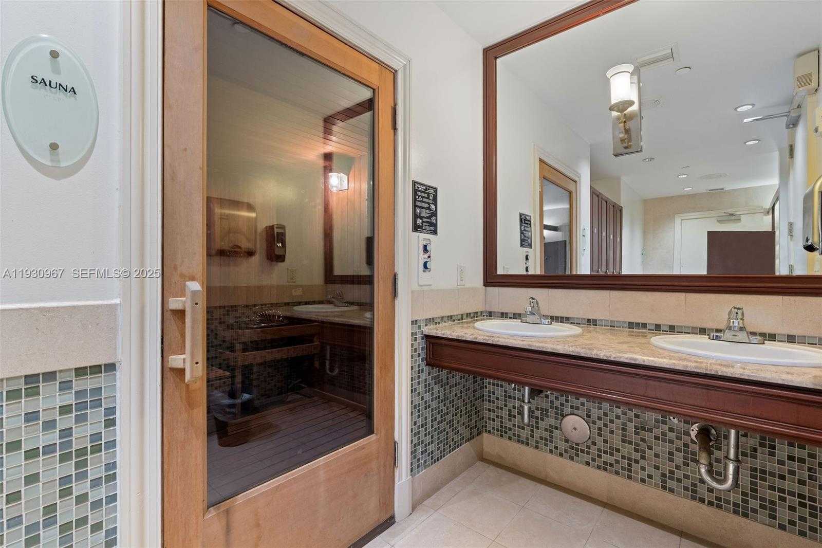 Small Image of 19900 EAST COUNTRY CLUB DR #616, Aventura Number 33