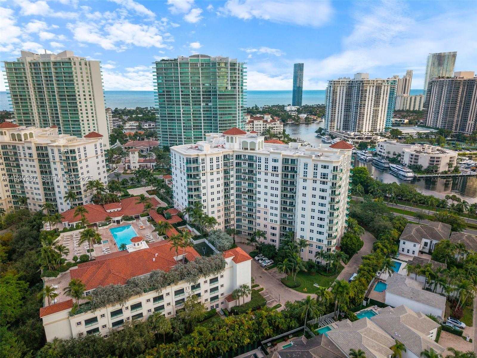 Small Image of 19900 EAST COUNTRY CLUB DR #616, Aventura Number 36