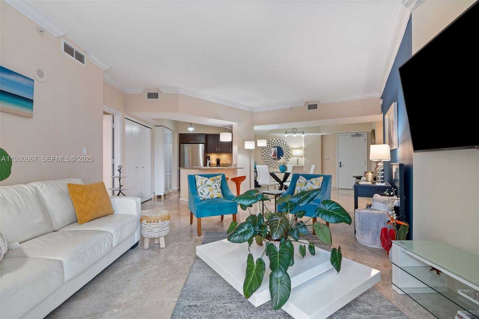 Small Image of 19900 EAST COUNTRY CLUB DR #616, Aventura Number 8