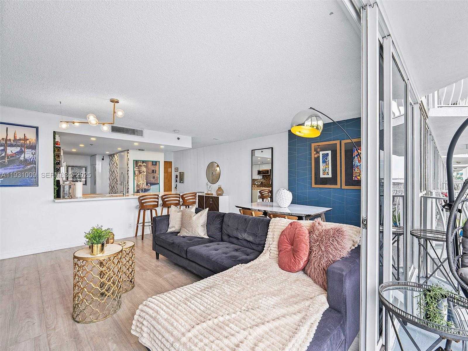 Small Image of 7601 EAST TREASURE DR #711, North Bay Village Number 28