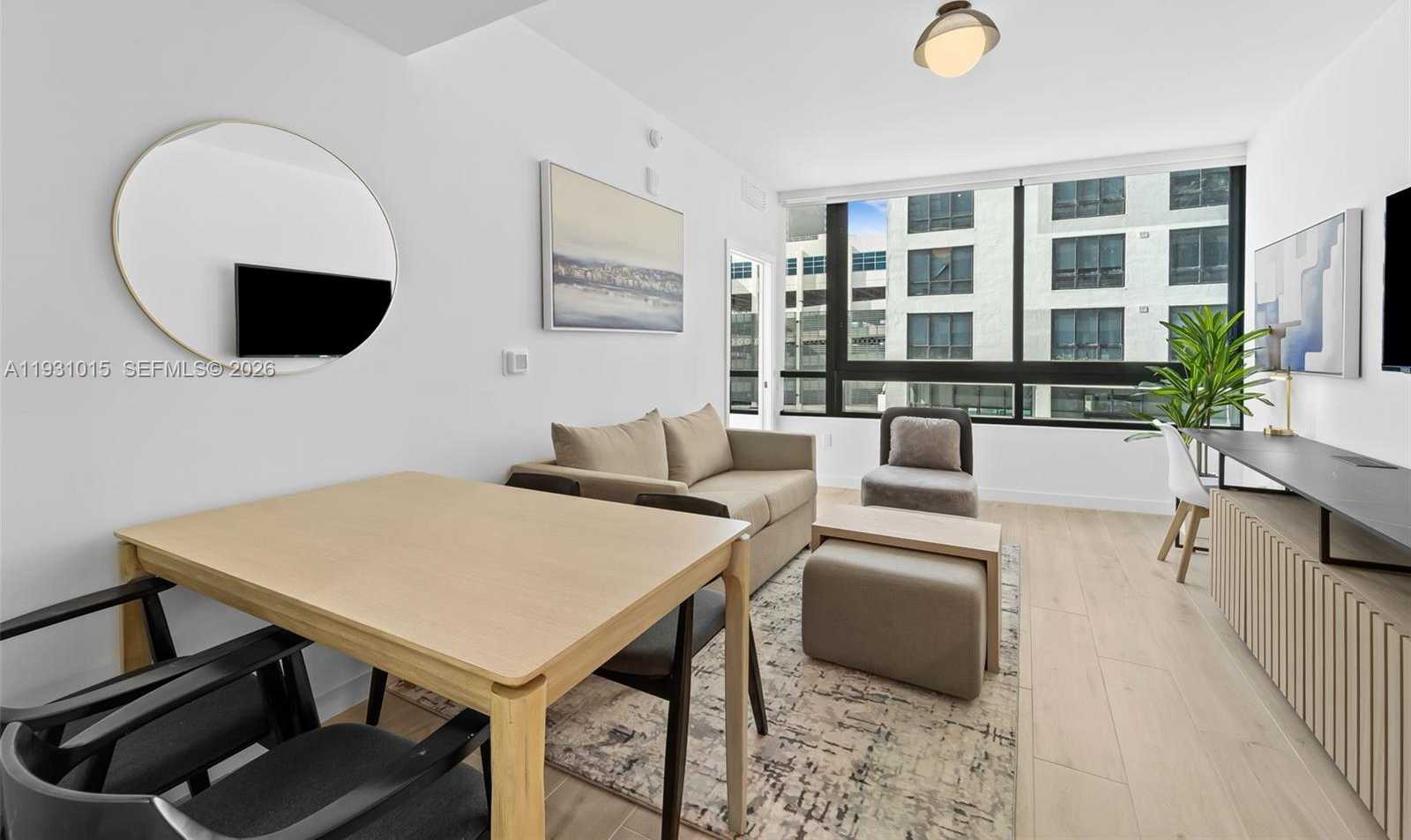 Small Image of 225 NORTH MIAMI AVENUE #912, Miami Number 6