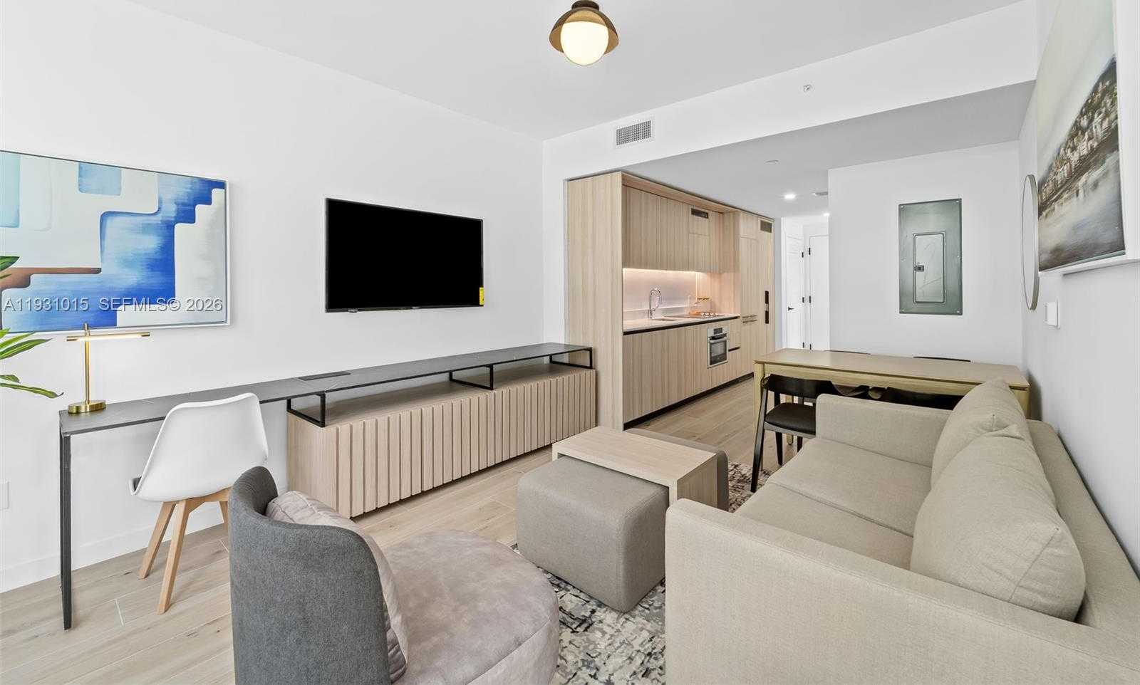 Small Image of 225 NORTH MIAMI AVENUE #912, Miami Number 8