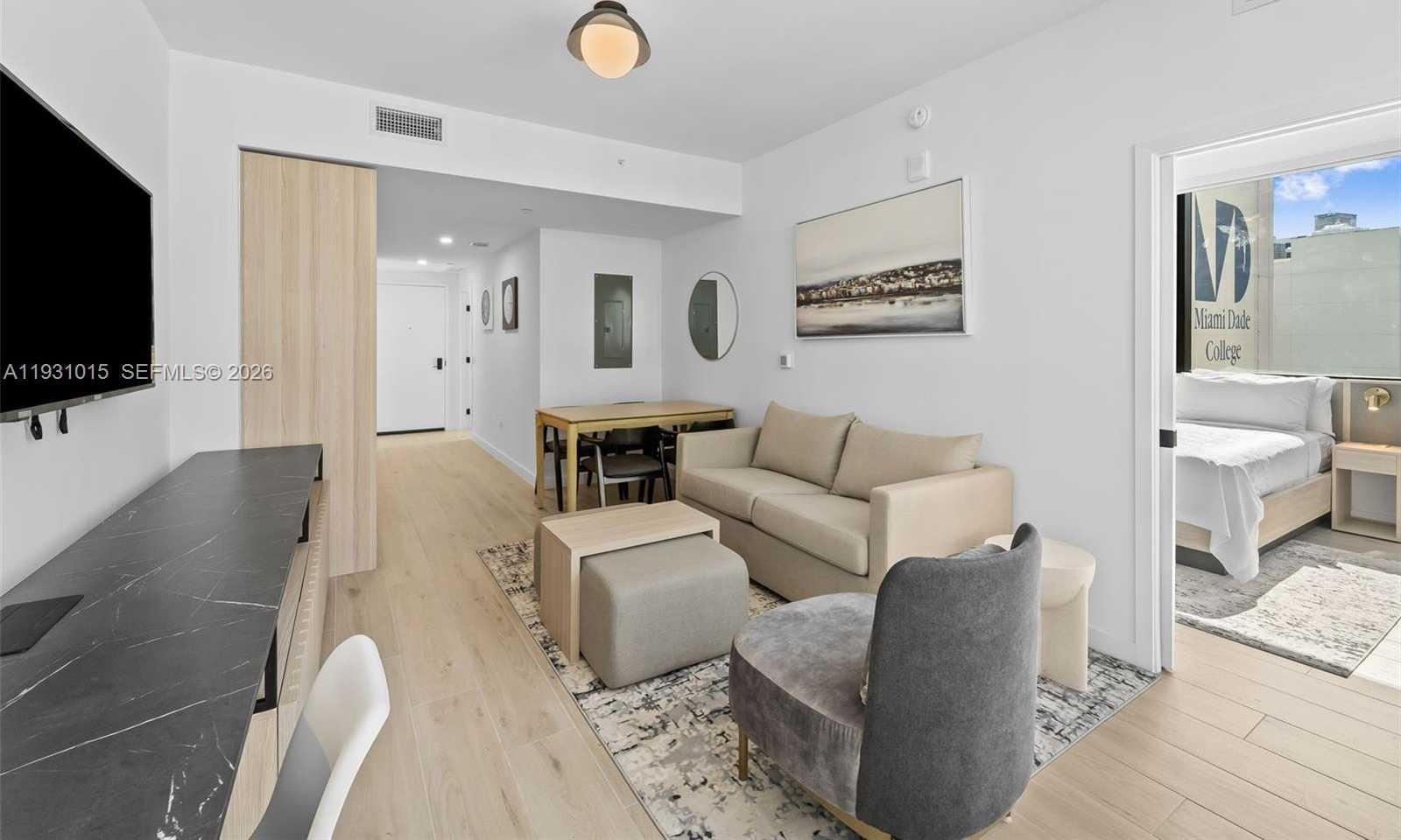 Small Image of 225 NORTH MIAMI AVENUE #912, Miami Number 9