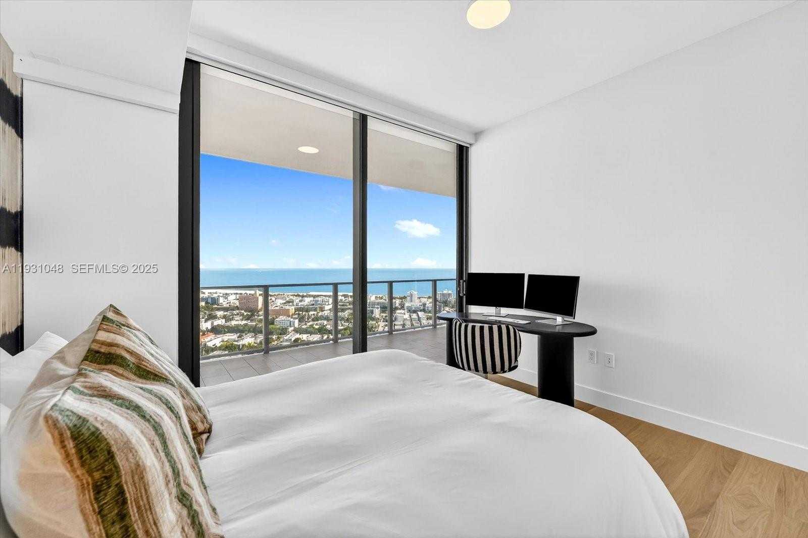 Small Image of 501 WEST AVE #3405, Miami Beach Number 14