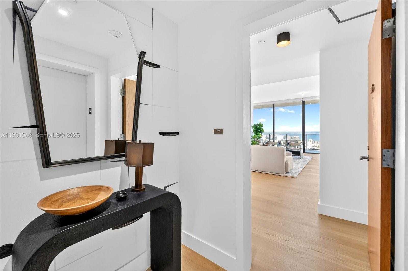 Small Image of 501 WEST AVE #3405, Miami Beach Number 24