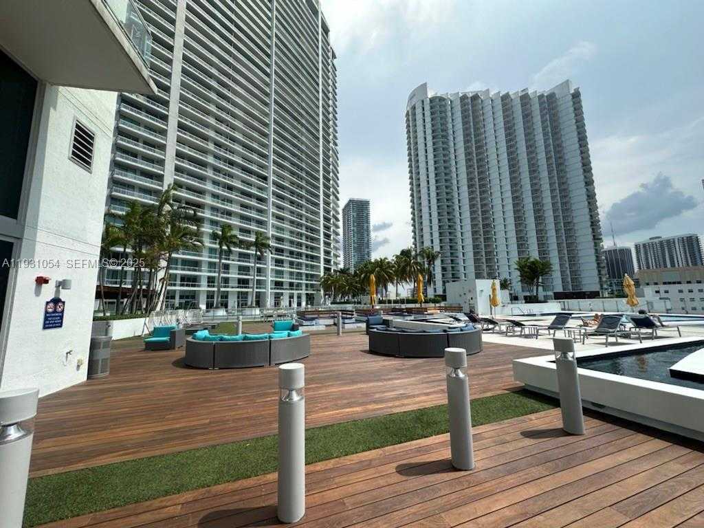 Small Image of 92 SOUTH WEST 3RD ST #1408, Miami Number 14