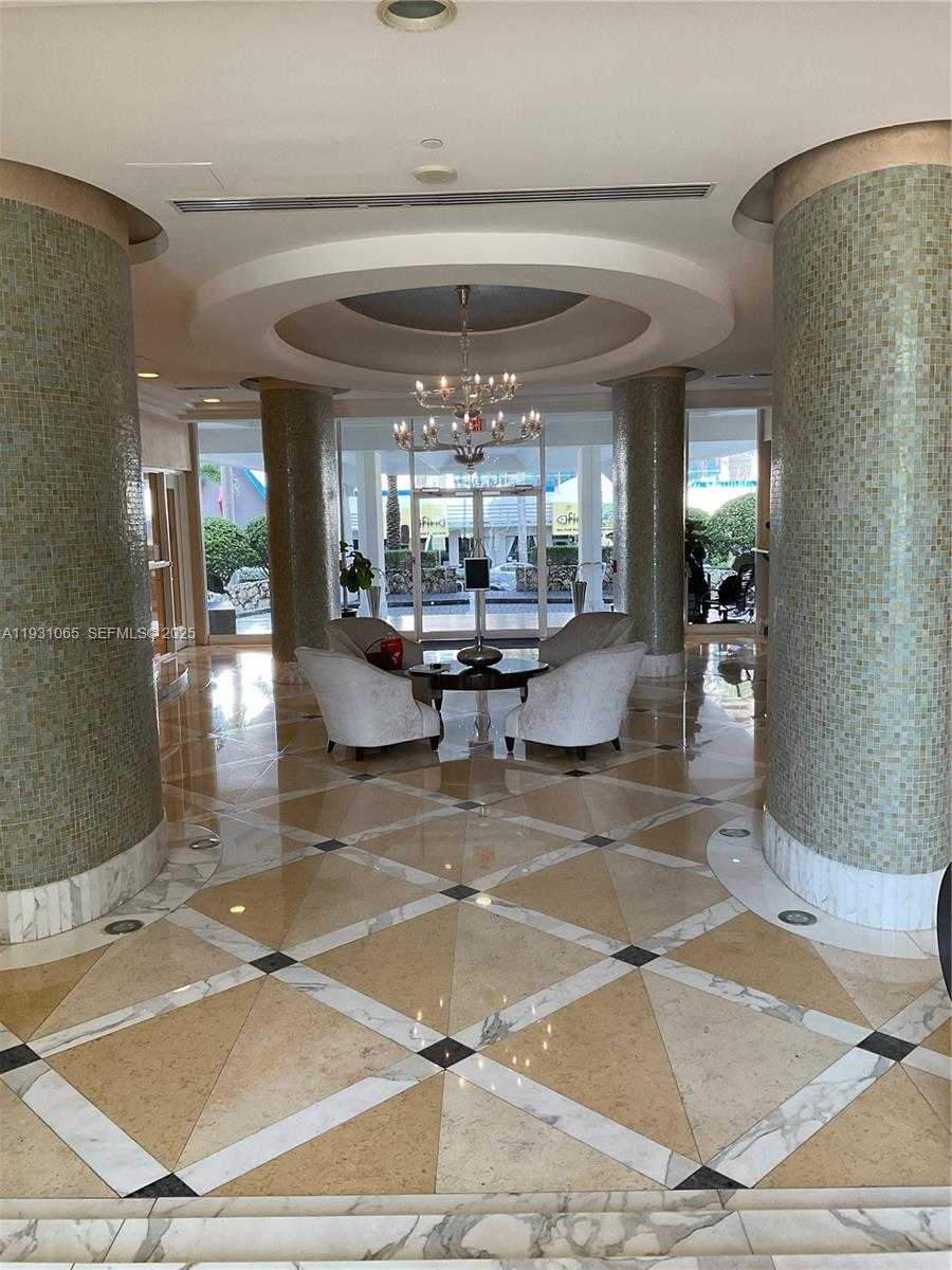 Small Image of 6917 COLLINS AVE #1008, Miami Beach Number 22