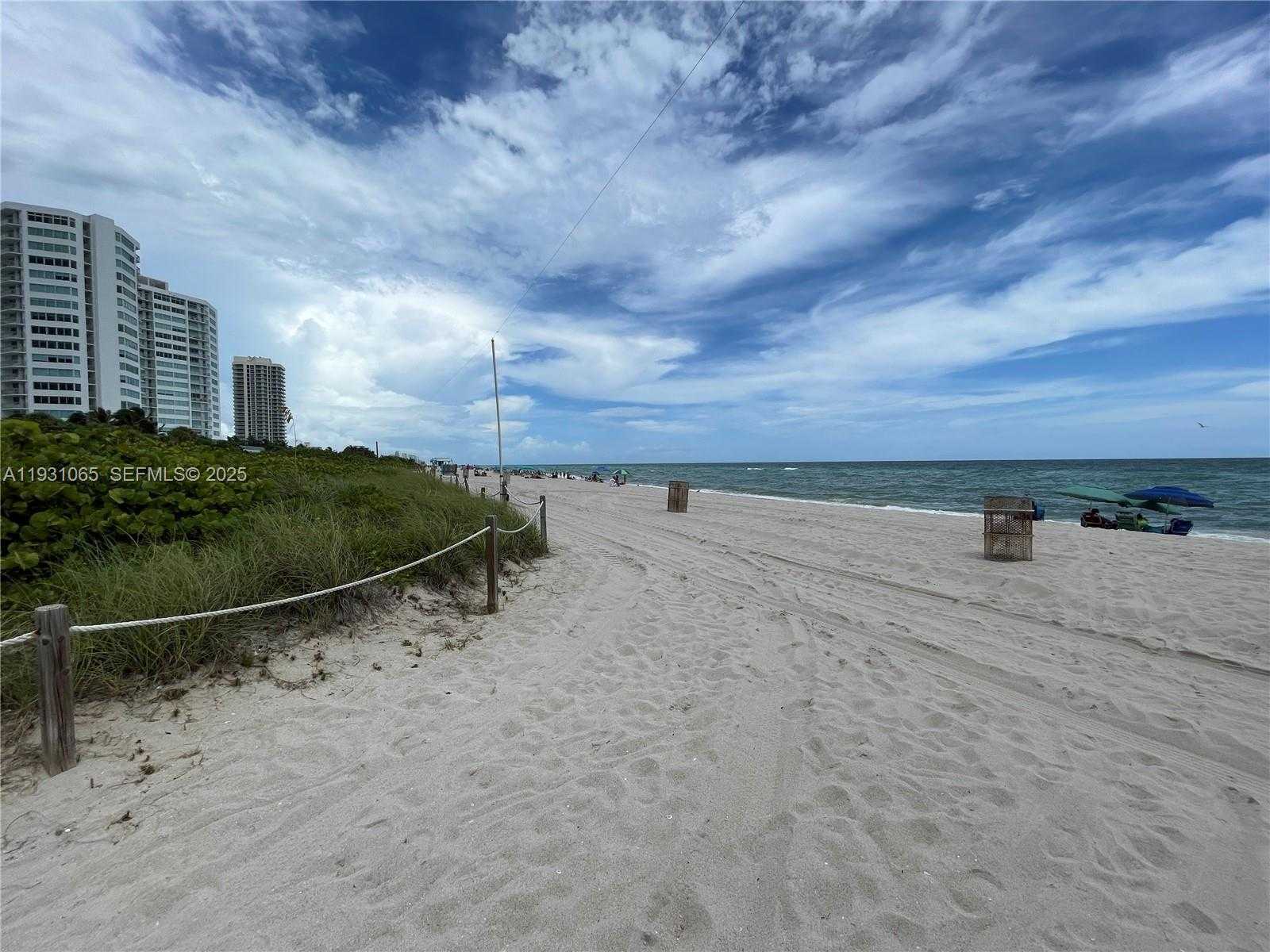 Small Image of 6917 COLLINS AVE #1008, Miami Beach Number 25