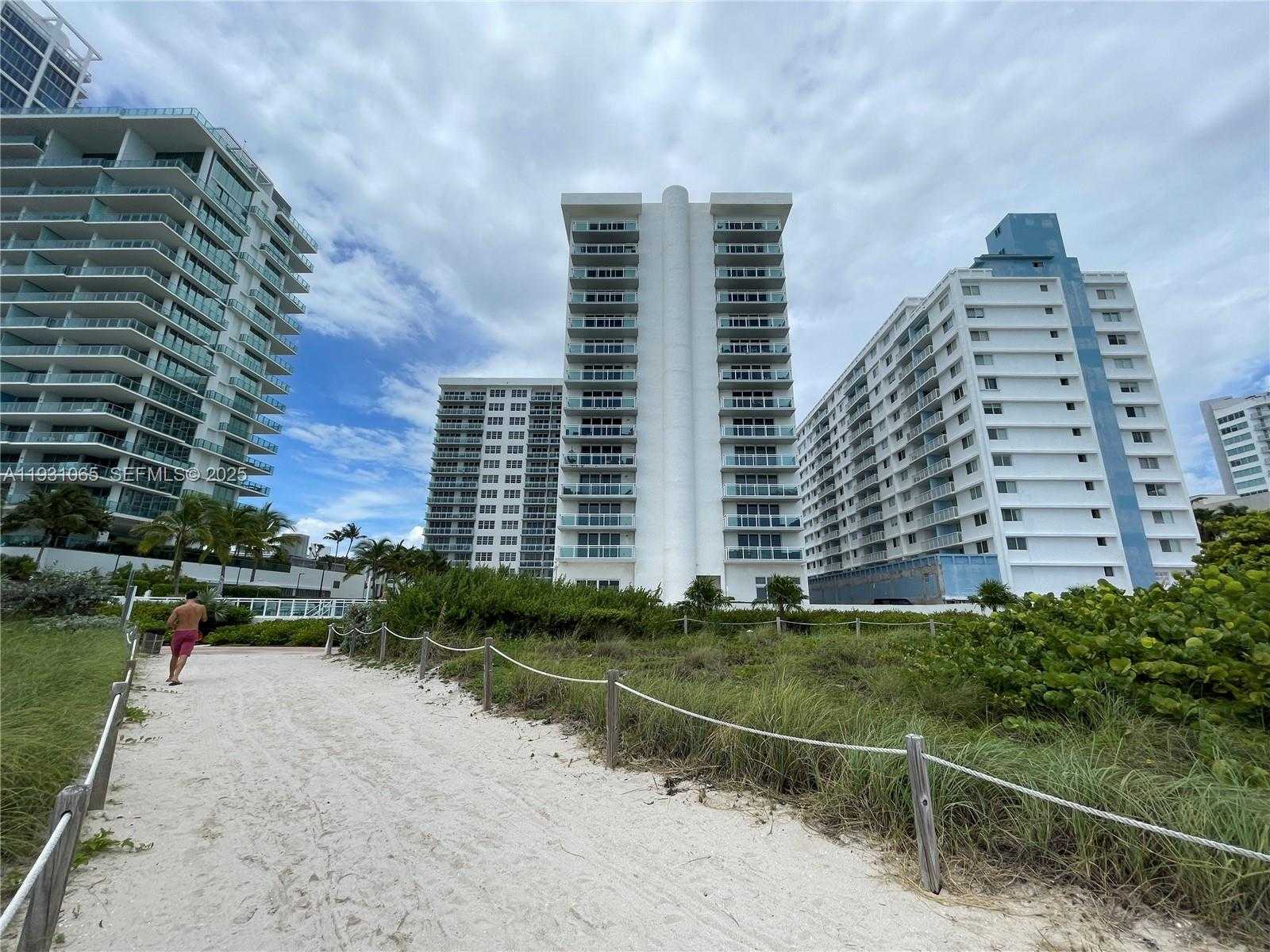 Small Image of 6917 COLLINS AVE #1008, Miami Beach Number 26