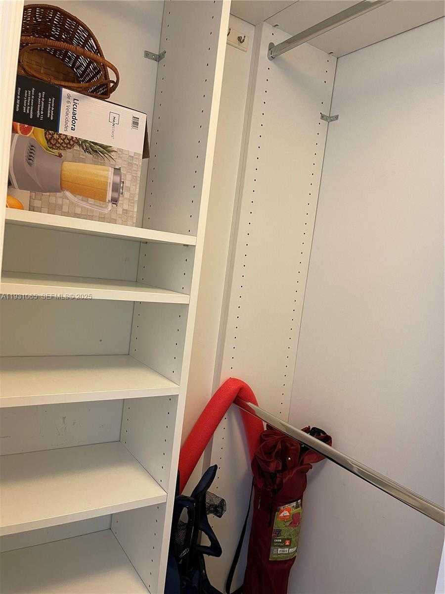 Small Image of 6917 COLLINS AVE #1008, Miami Beach Number 42