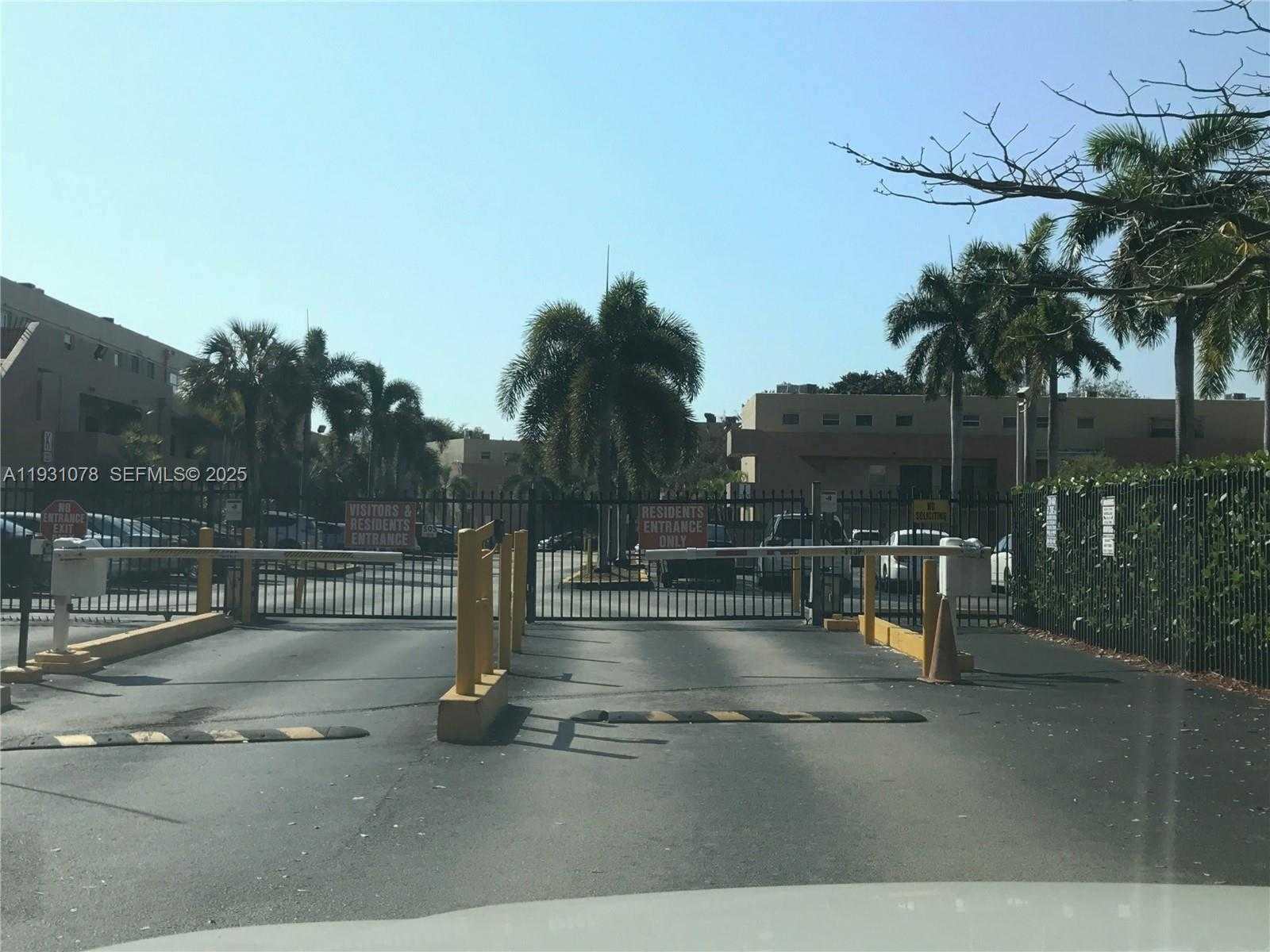 Small Image of 100 NORTH WEST 87TH AVE #E102, Miami Number 2