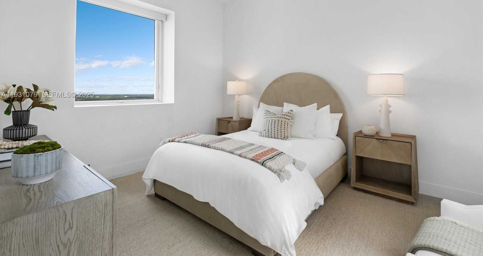 Small Image of 17875 COLLINS AVE #PH5002, Sunny Isles Beach Number 13