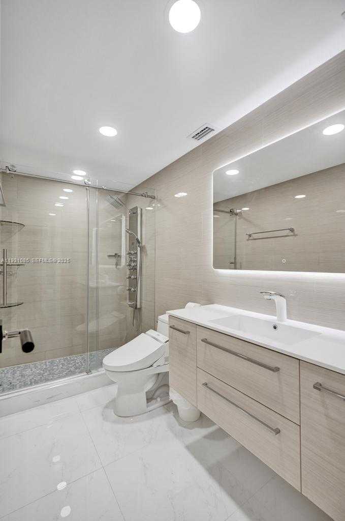 Small Image of 19380 COLLINS AVE #1104, Sunny Isles Beach Number 25