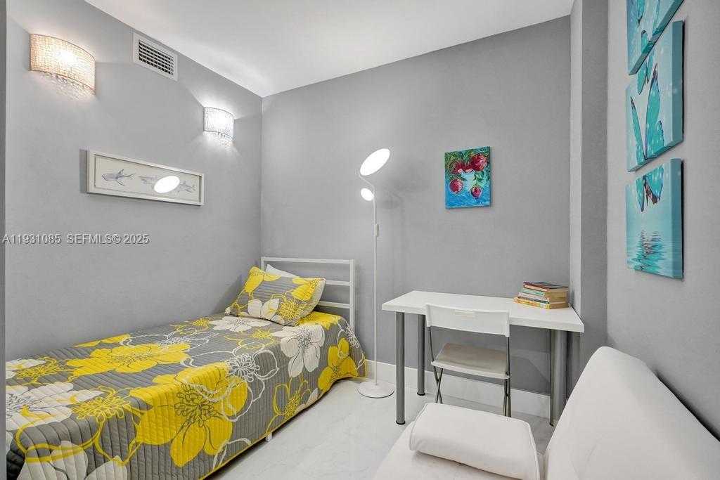 Small Image of 19380 COLLINS AVE #1104, Sunny Isles Beach Number 37