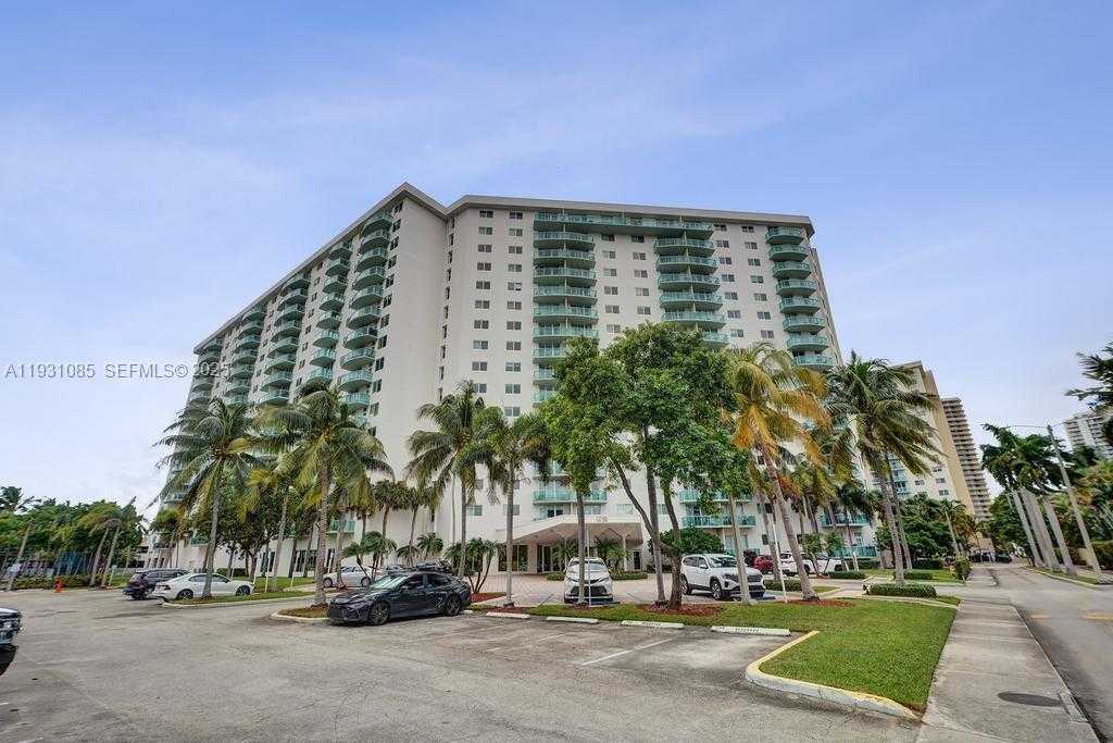 Small Image of 19380 COLLINS AVE #1104, Sunny Isles Beach Number 63