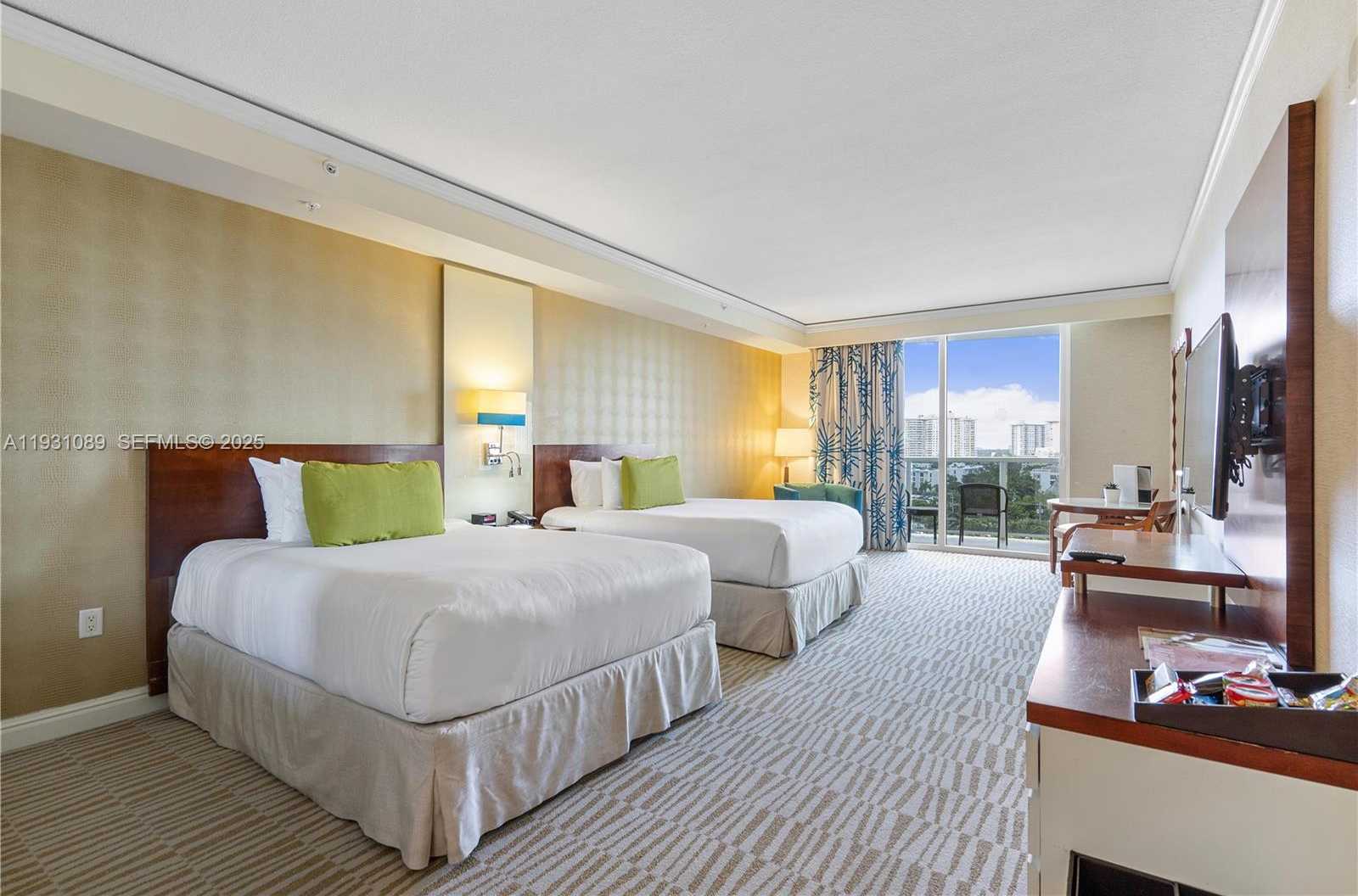 Small Image of 18001 COLLINS AVE #616, Sunny Isles Beach Number 12