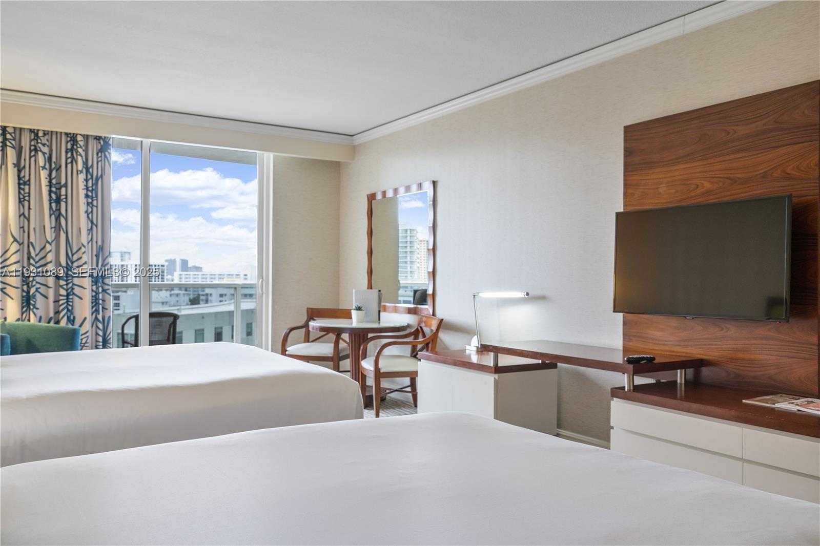 Small Image of 18001 COLLINS AVE #616, Sunny Isles Beach Number 2