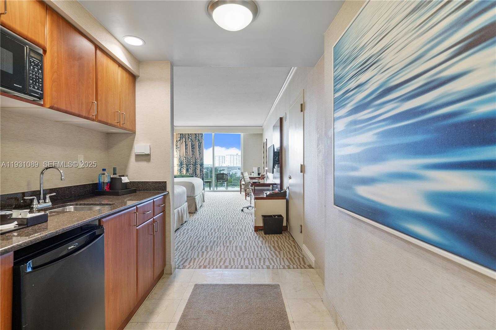 Small Image of 18001 COLLINS AVE #616, Sunny Isles Beach Number 3
