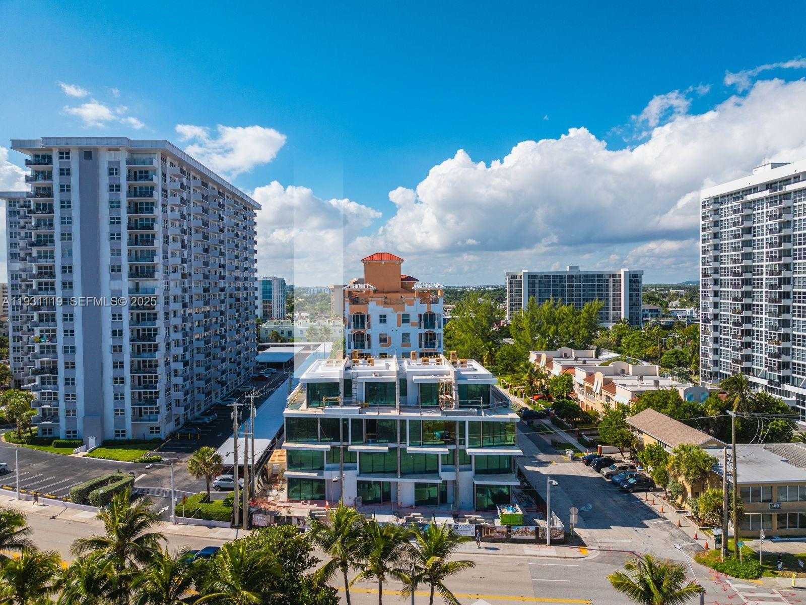 Small Image of 499 NORTH OCEAN BLVD #4, Pompano Beach Number 3