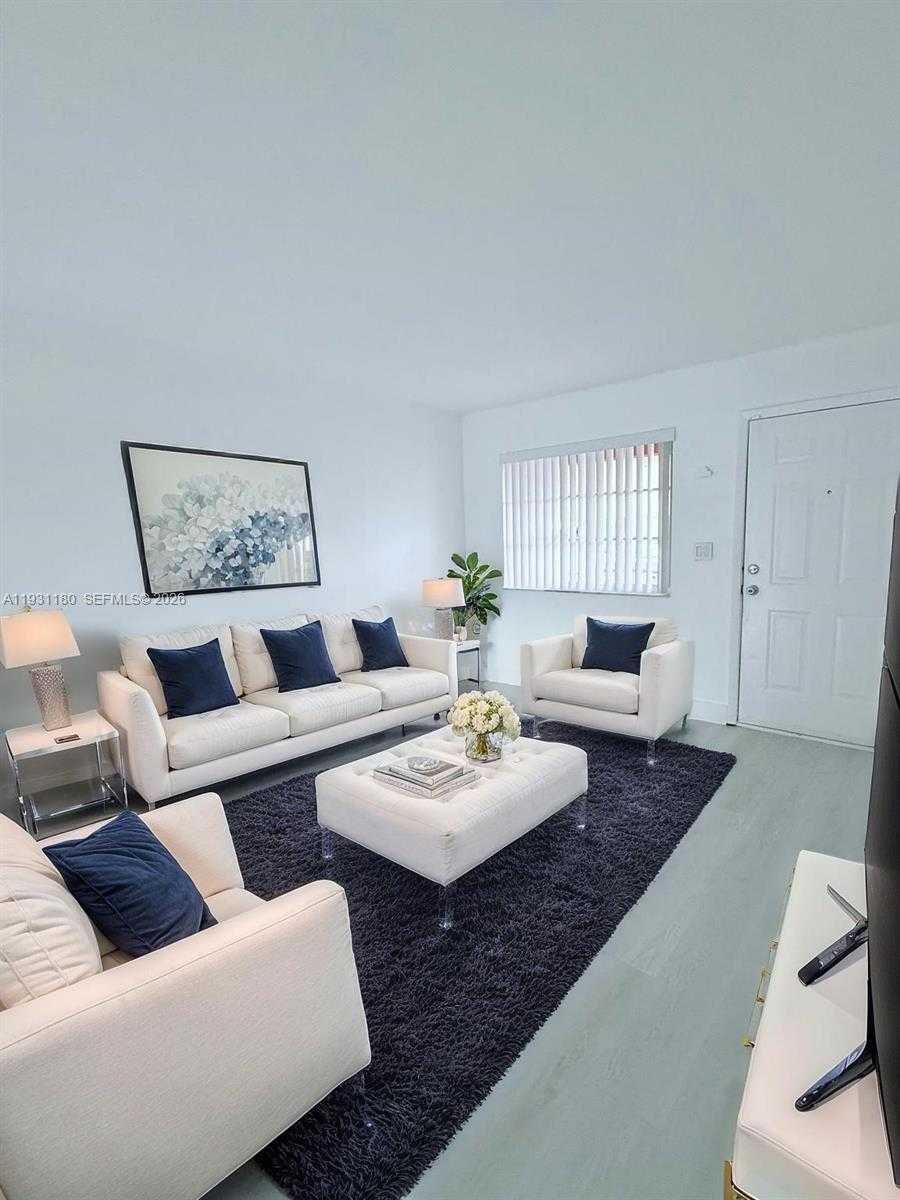 Small Image of 6801 WEST 36TH AVE #102, Hialeah Number 2