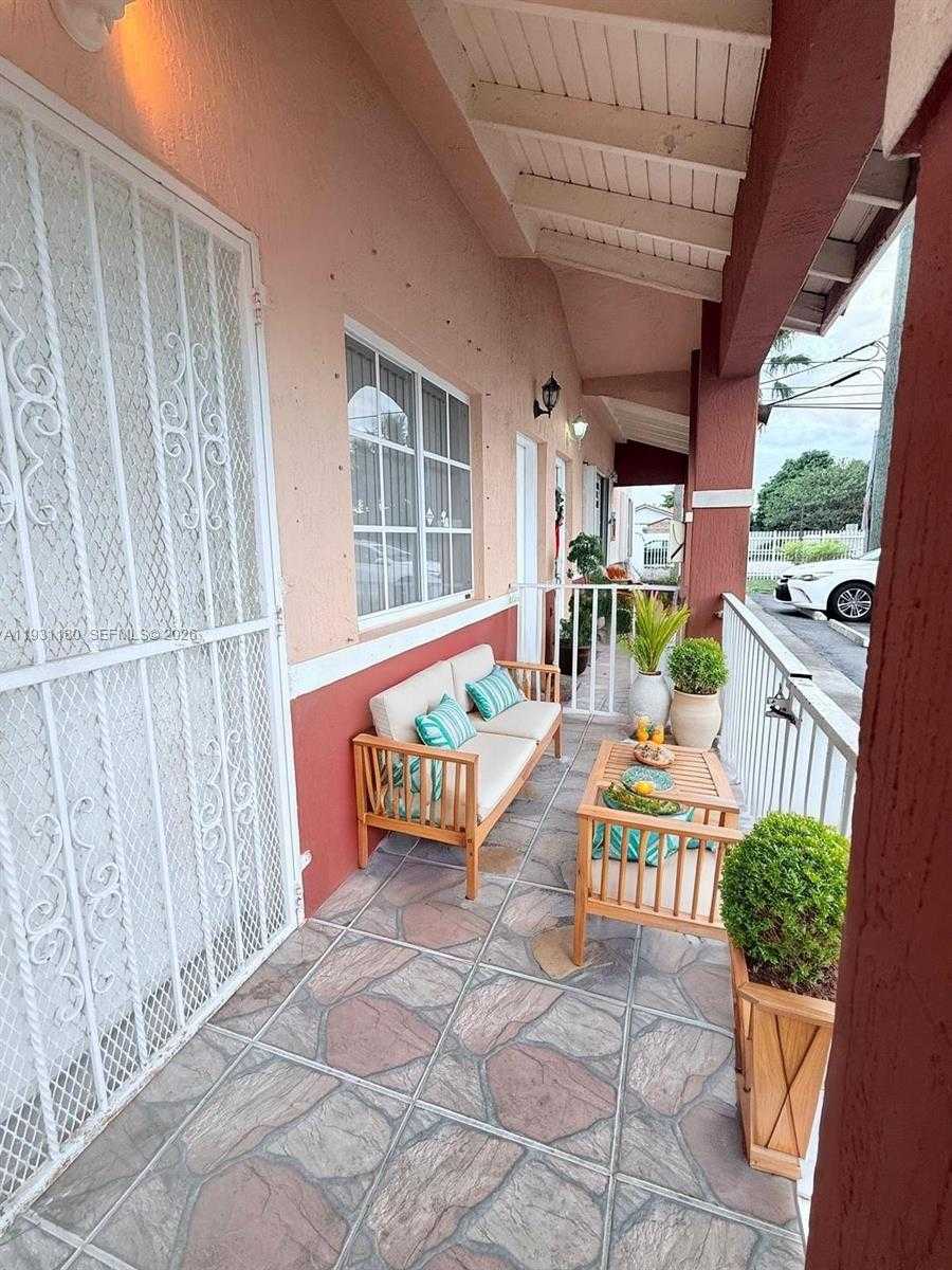 Small Image of 6801 WEST 36TH AVE #102, Hialeah Number 9