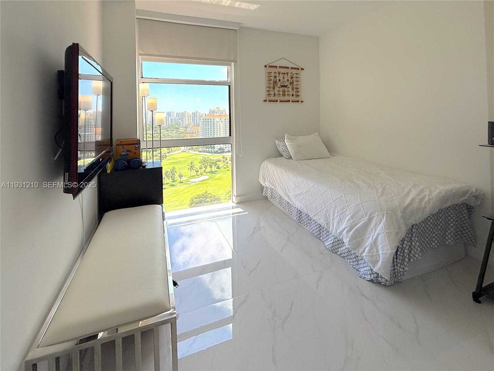 Small Image of 20379 WEST COUNTRY CLUB DR #2334, Aventura Number 24