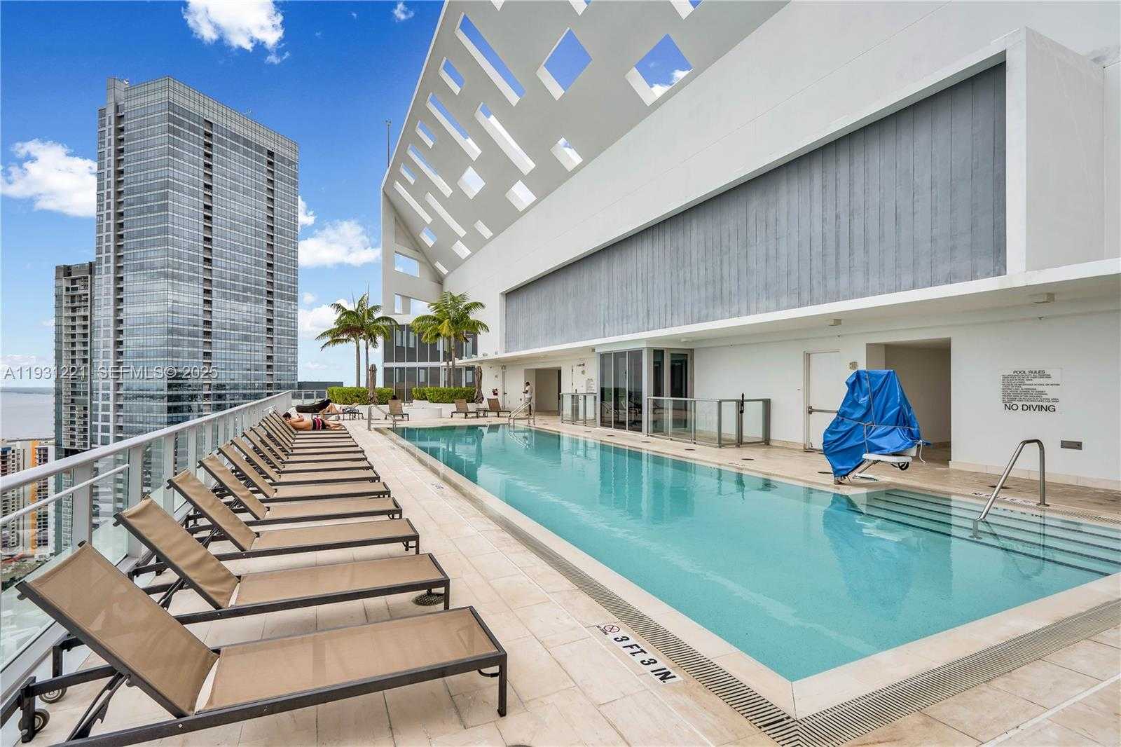 Small Image of 1300 BRICKELL BAY DR #1704, Miami Number 33