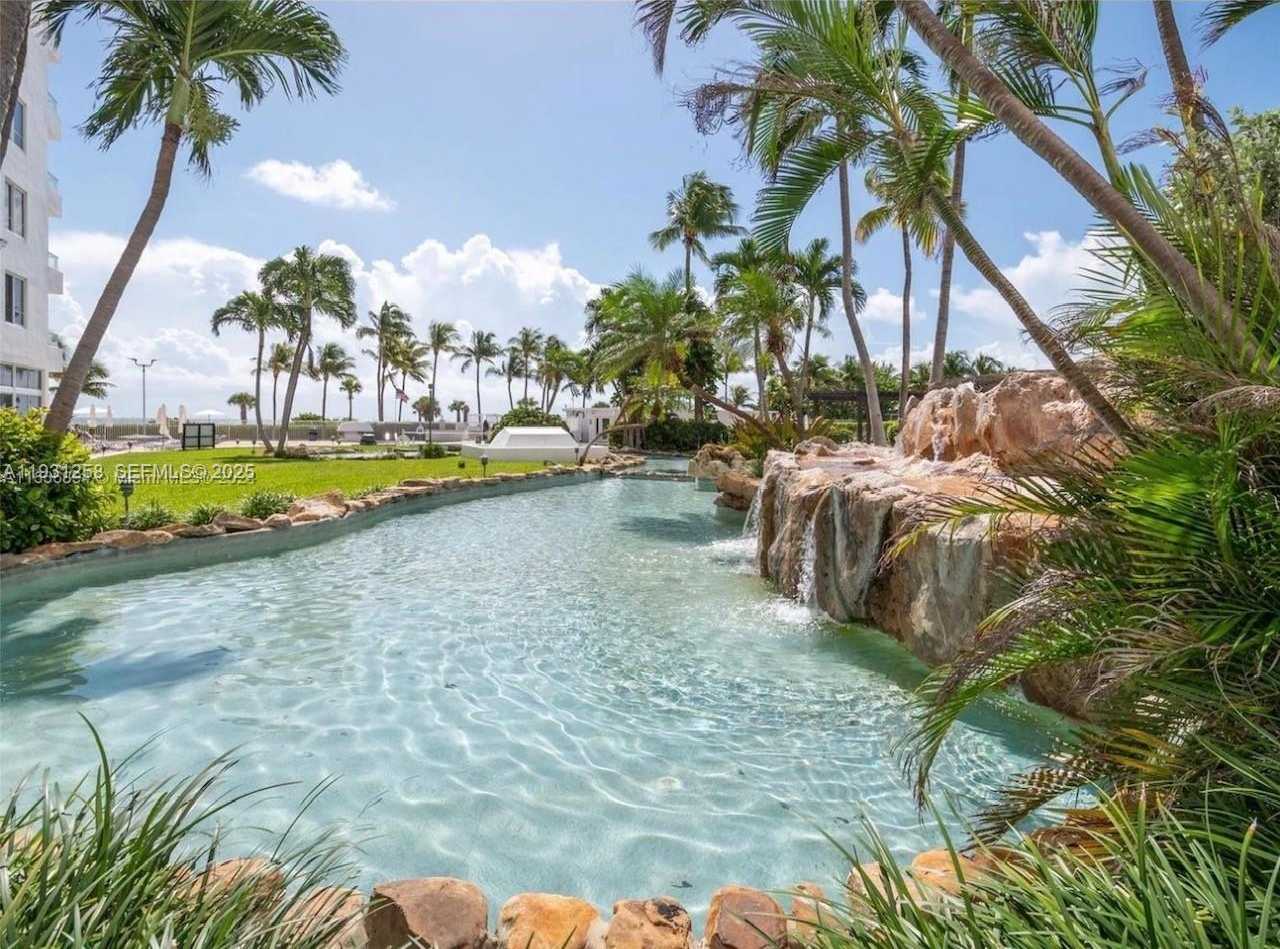 Small Image of 5005 COLLINS AVE #1506, Miami Beach Number 35