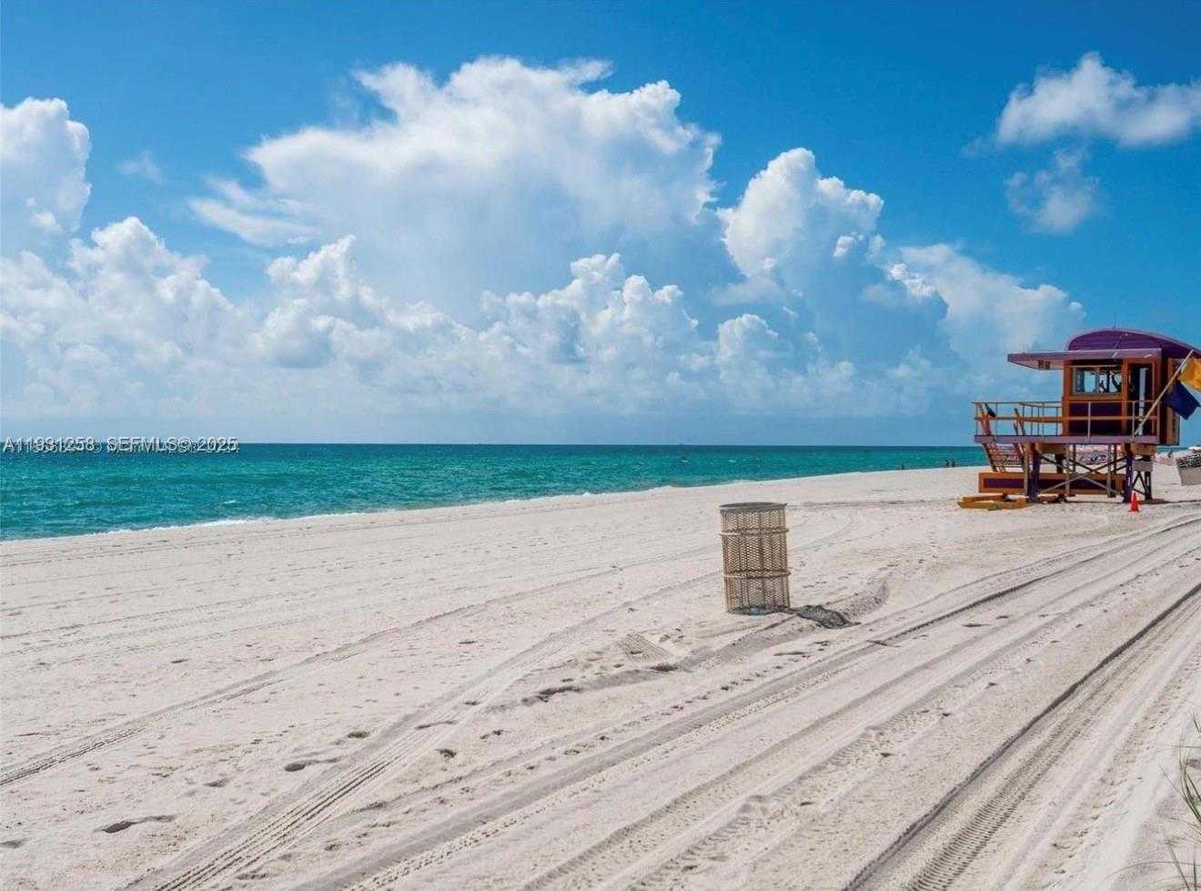 Small Image of 5005 COLLINS AVE #1506, Miami Beach Number 37