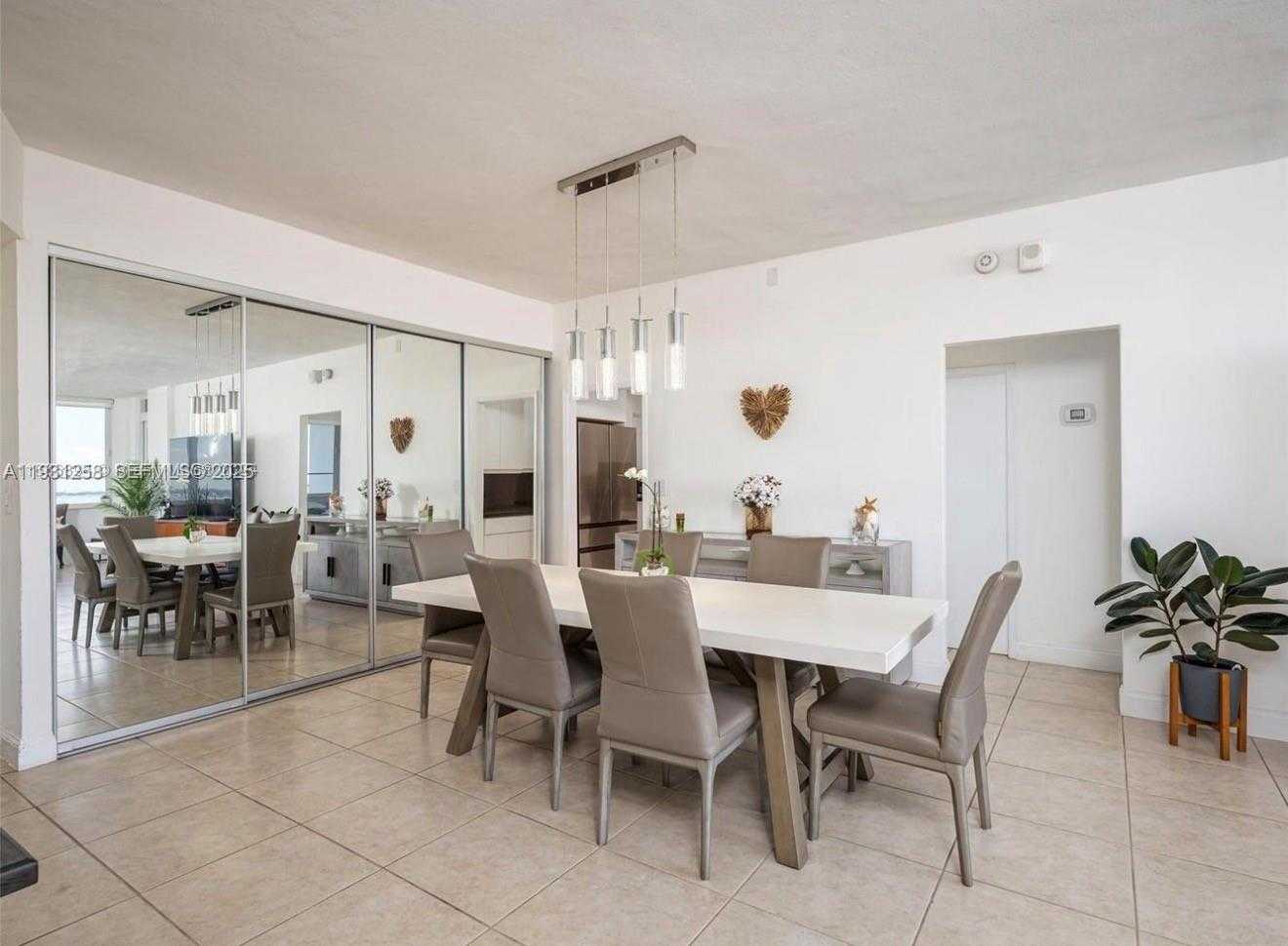 Small Image of 5005 COLLINS AVE #1506, Miami Beach Number 7