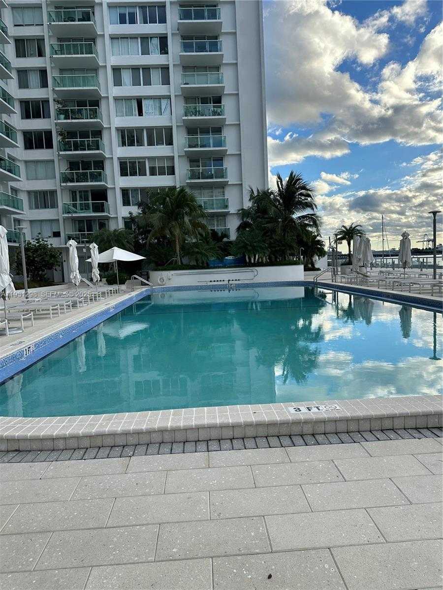 Small Image of 1000 WEST AVE #215, Miami Beach Number 22