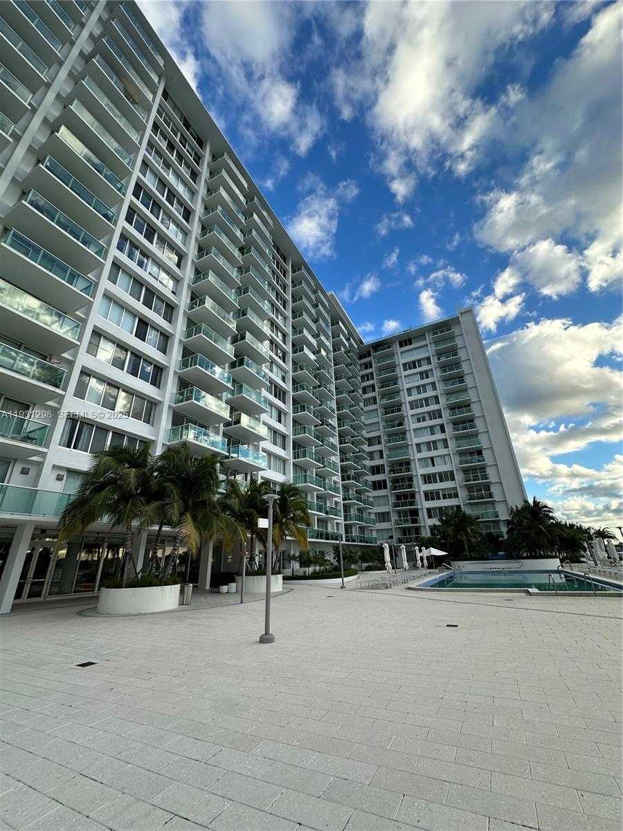 Small Image of 1000 WEST AVE #215, Miami Beach Number 23