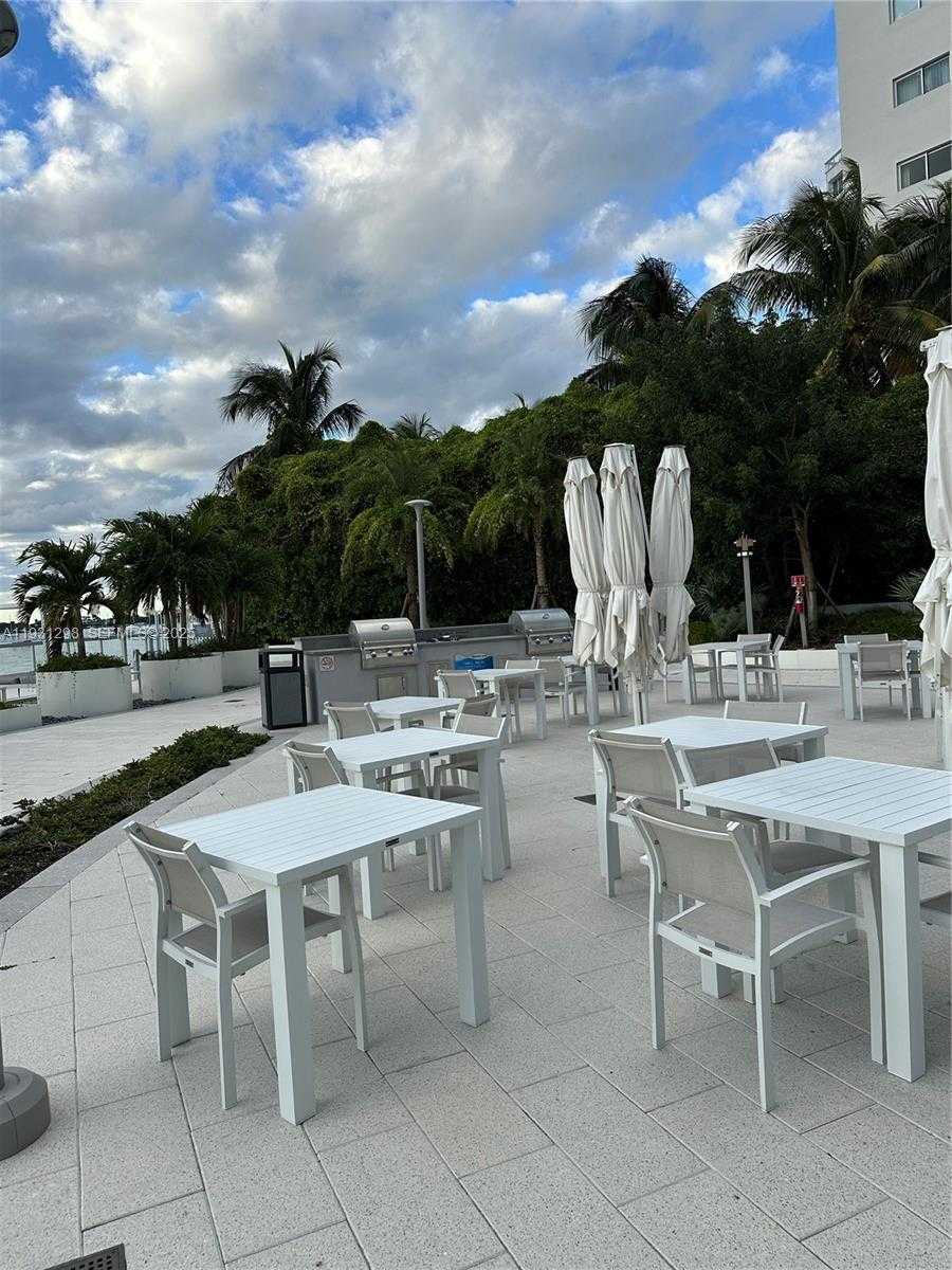 Small Image of 1000 WEST AVE #215, Miami Beach Number 24