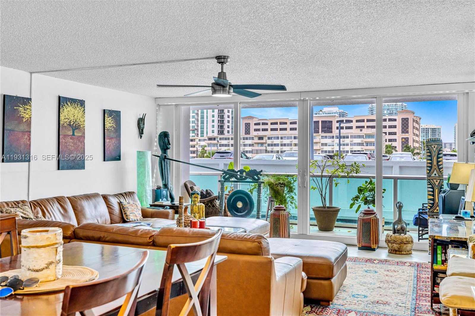 Small Image of 100 BAYVIEW DR #228, Sunny Isles Beach Number 13