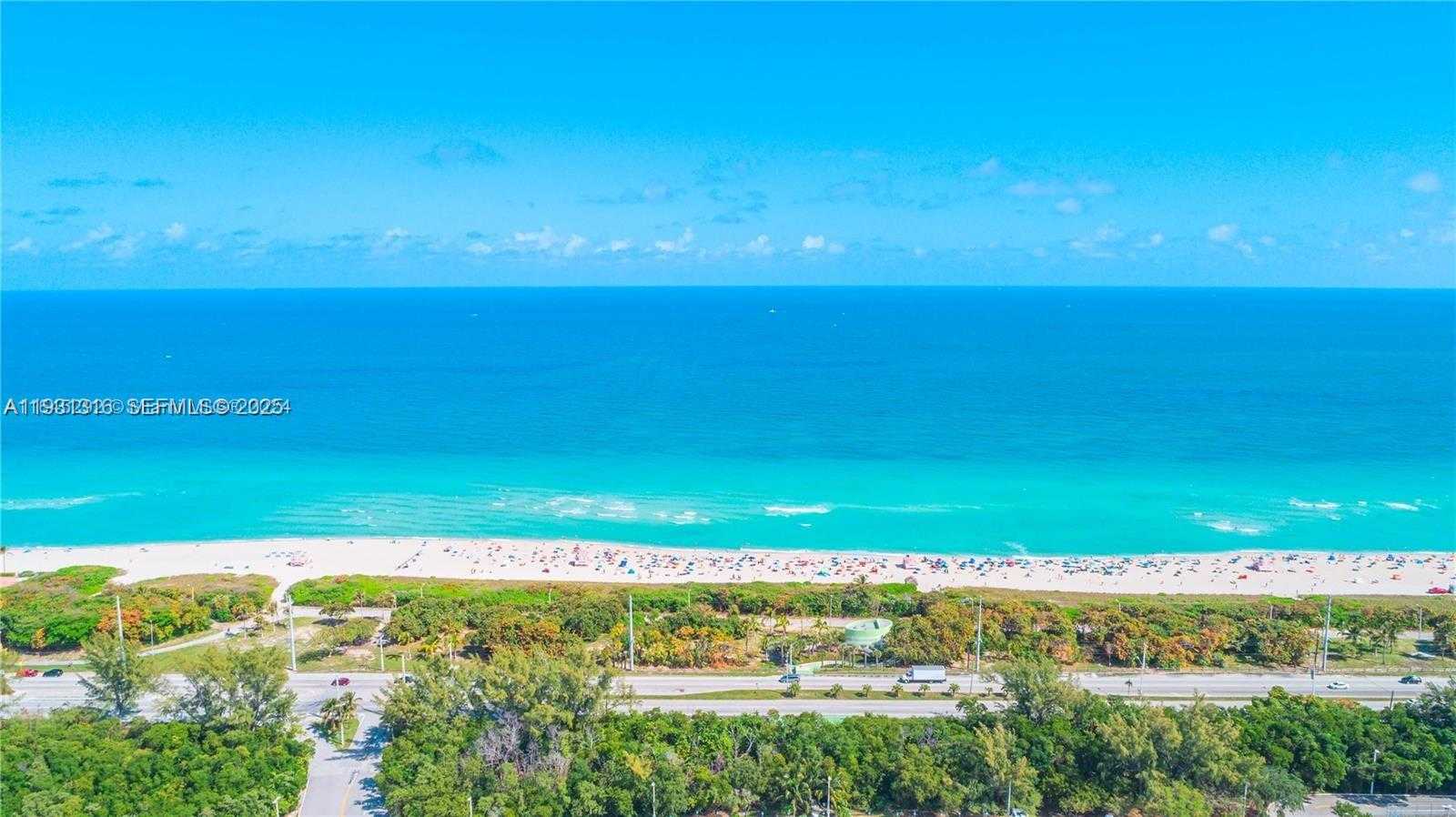 Small Image of 100 BAYVIEW DR #228, Sunny Isles Beach Number 30