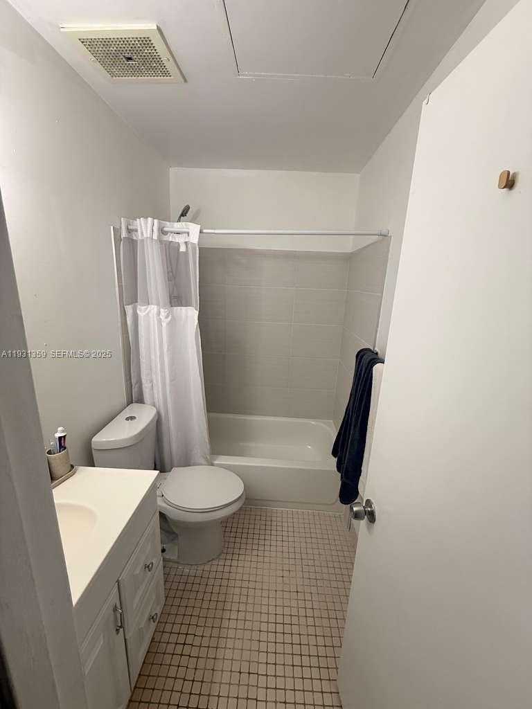Small Image of 18101 NORTH WEST 68TH AVE #C202, Hialeah Number 8