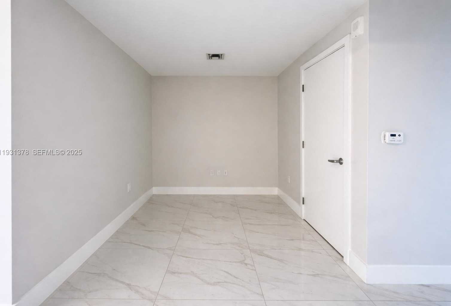 Small Image of 16385 BISCAYNE BLVD #1102, North Miami Beach Number 16