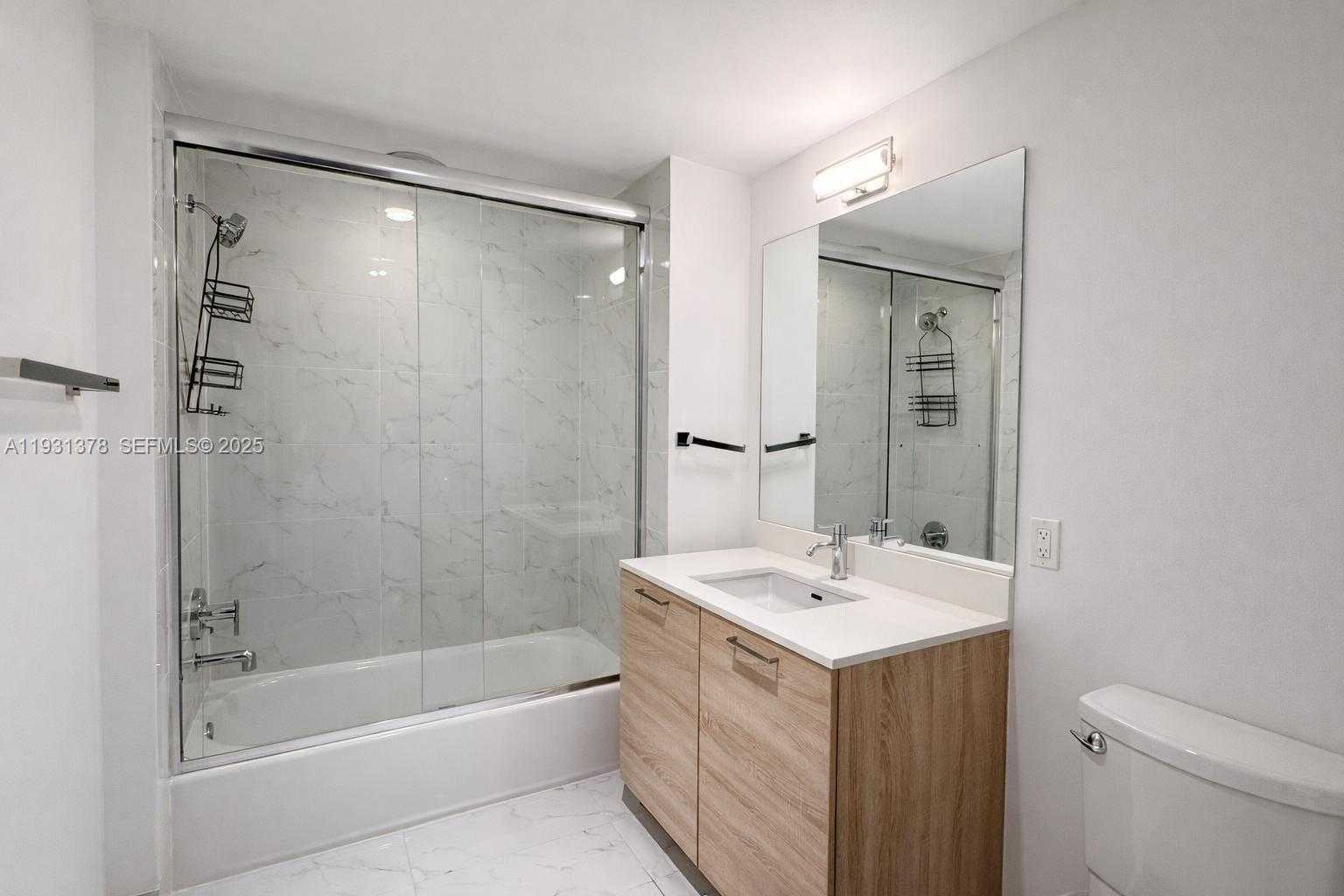 Small Image of 16385 BISCAYNE BLVD #1102, North Miami Beach Number 19